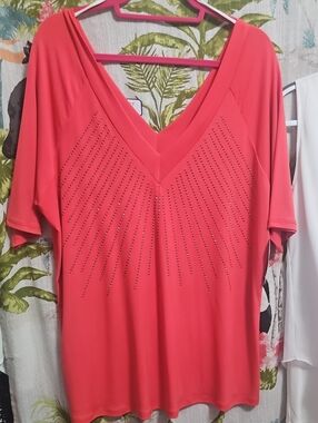 Banabee plus size 3X shirt pink coral with beads 🌺